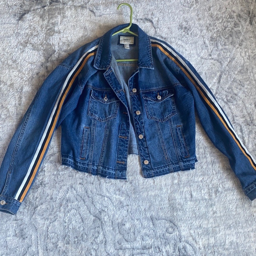 Jean jacket/black orange and white detail